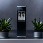 ⁦برادة ماء جي فيسي برو - تعبئة علوية - سخان وبارد - لون أسود⁩ - الصورة ⁦2⁩